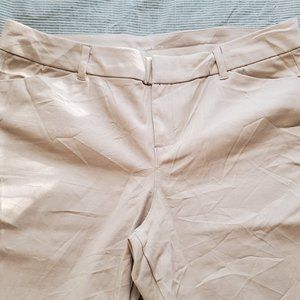 Old Navy Pixie Ankle Length Khaki Pants